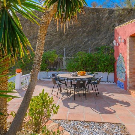 הוילה Casa Rocio Y Paloma Vinuela By Ruralidays מראה חיצוני תמונה