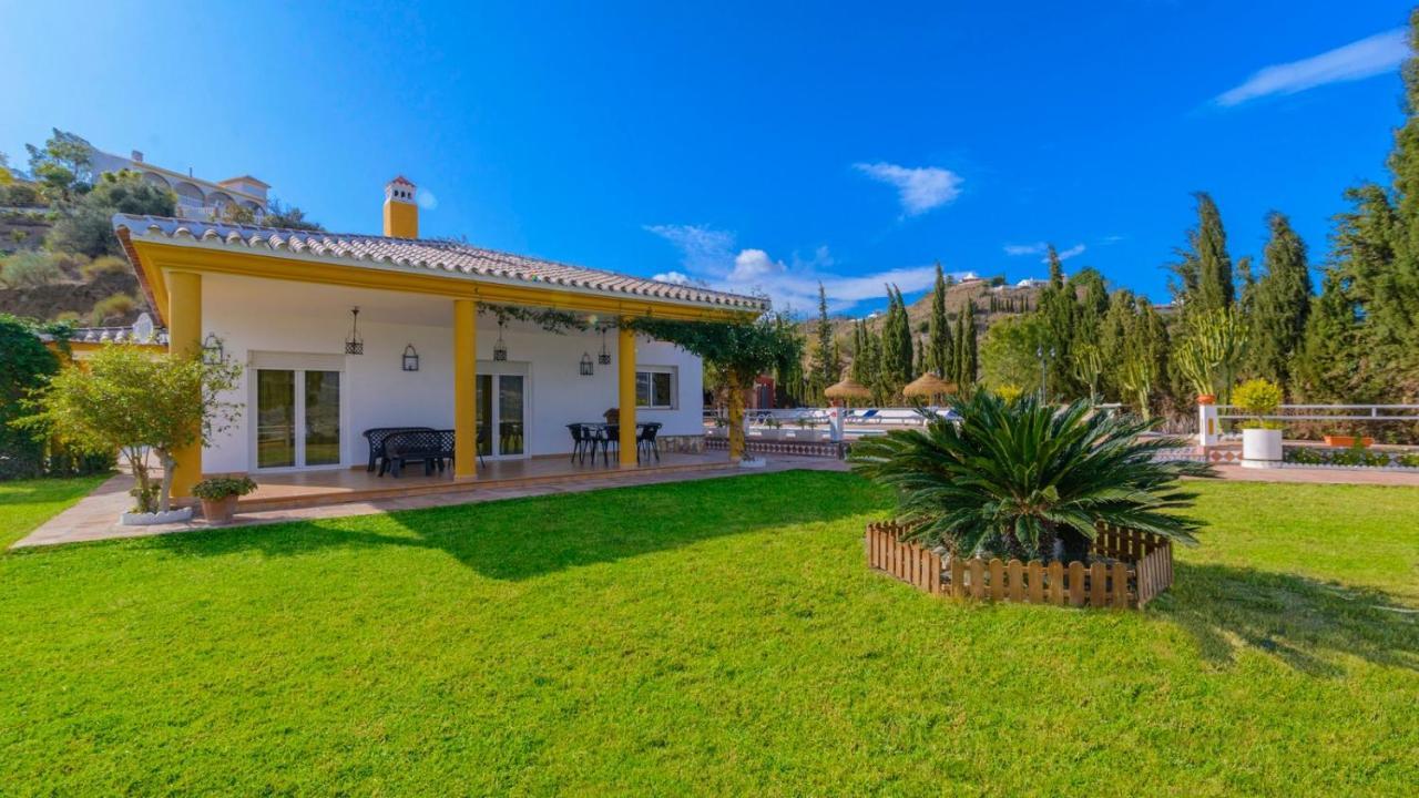 הוילה Casa Rocio Y Paloma Vinuela By Ruralidays מראה חיצוני תמונה