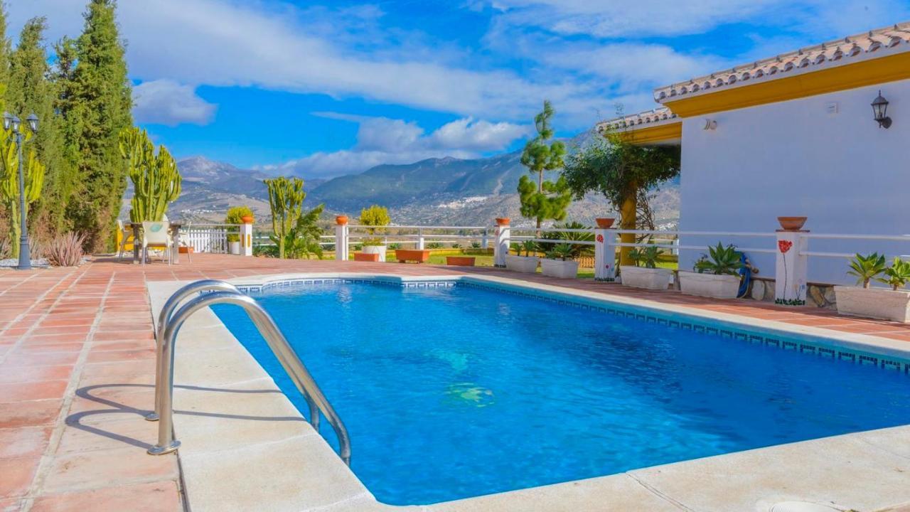 הוילה Casa Rocio Y Paloma Vinuela By Ruralidays מראה חיצוני תמונה